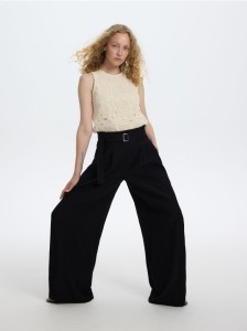 Wiskozowe spodnie z paskiem - czarny