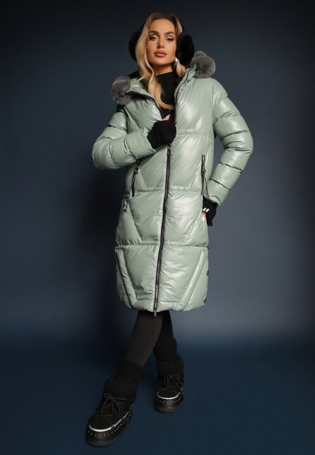 Ciemnozielona Kurtka Pikowana z Futerkiem i Kapturem Asmina