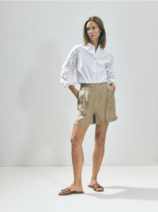 Koszula z ażurowymi rękawami - złamana biel