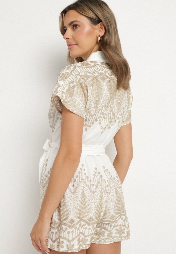 Biały Bawełniany Kombinezon z Haftem z Kołnierzykiem i Wiązanym Paskiem Ulisana