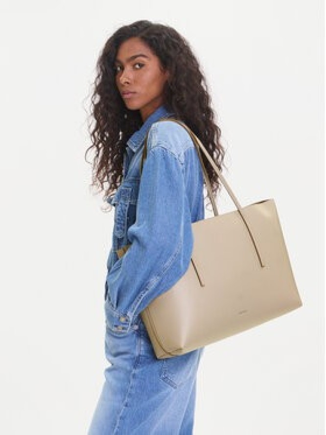 Calvin Klein Torebka Foil Logo Tote W/Pouch LV04F3274G Beżowy