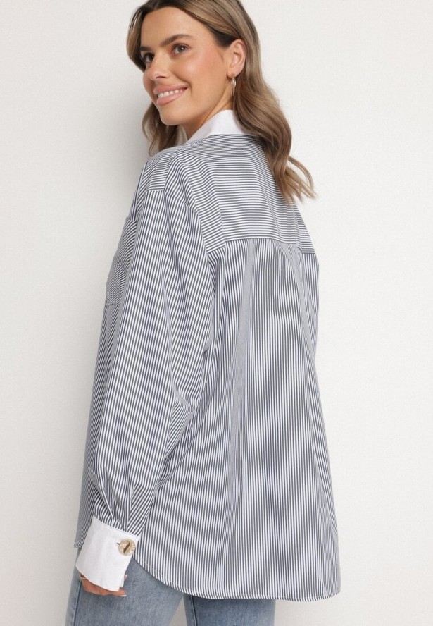 Biało-Czarna Koszula Oversize z Wiskozy z Kieszenią i Aplikacjami przy Mankietach Lisavielis