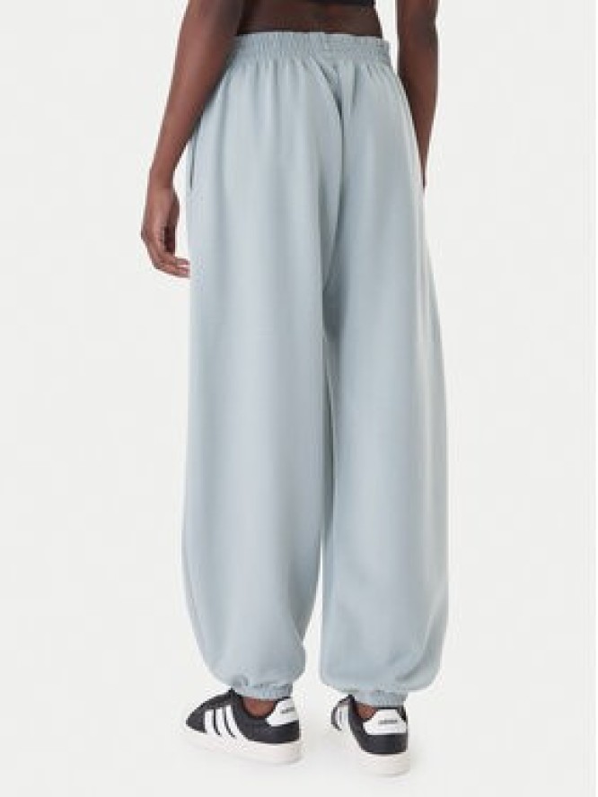 adidas Spodnie dresowe Soft Lux KA7018 Zielony Loose Fit