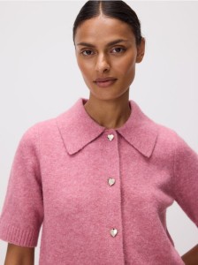 Kardigan z ozdobnymi guzikami - różowy