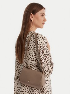 Calvin Klein Torebka Ck Flap Camera Bag LV04F3421G Beżowy