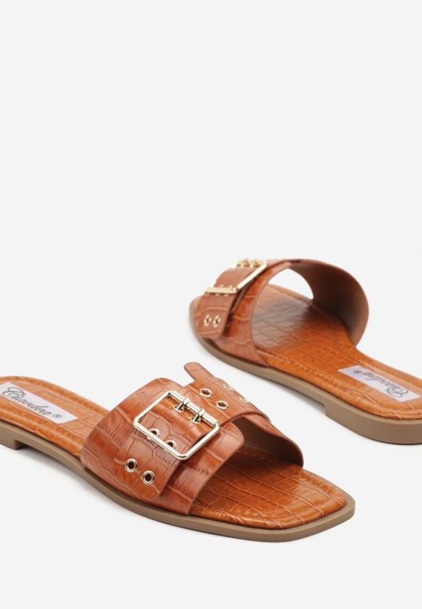 Pomarańczowe Klapki Ozdobione Paskiem z Klamrą i Nitami Novira