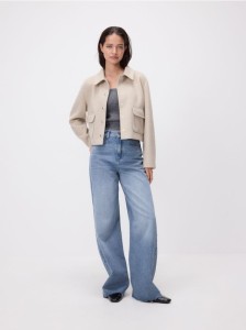 Kurtka z kołnierzykiem - beżowy