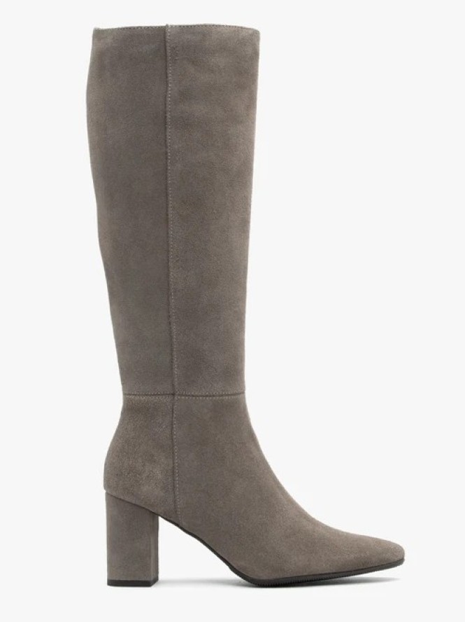 Szare kozaki na słupku ze skóry welurowej