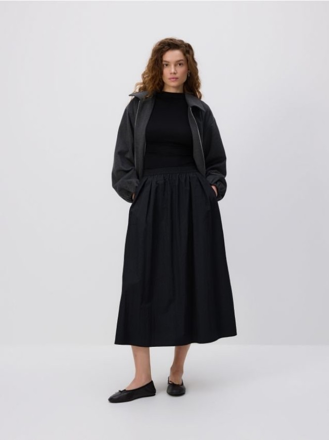 Spódnica midi z zakładkami - czarny