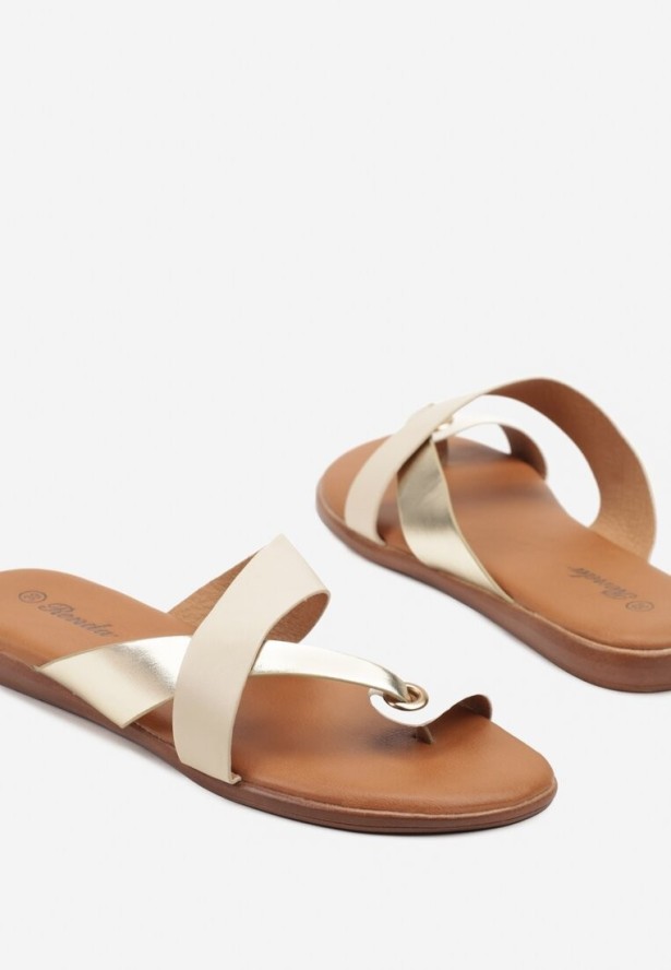 Beżowe Klapki Ozdobione Metaliczną Aplikacją Nevalie