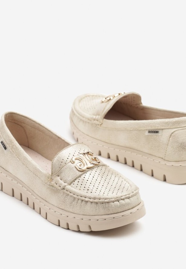 Złote Półbuty z Perforacją Skórzaną Wkładką i Metalicznym Detalem Setaliren