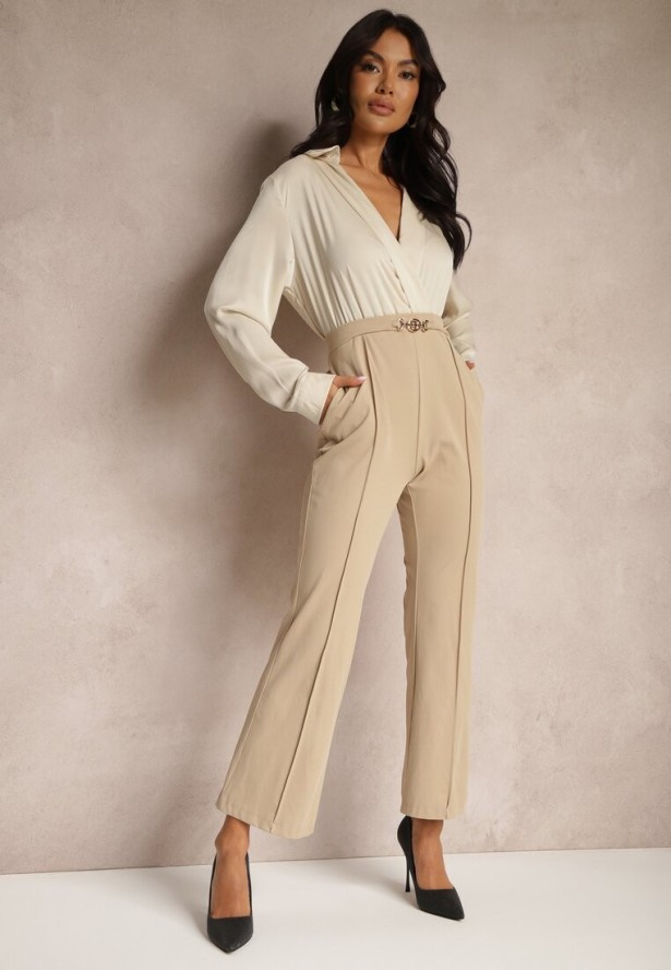 Beżowy Kopertowy Kombinezon z Elegancką Koszulową Górą i Szerokimi Nogawkami Vareti