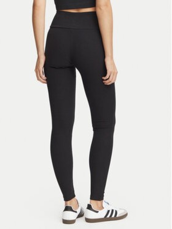 adidas Legginsy Essentials KT4771 Czarny Slim Fit