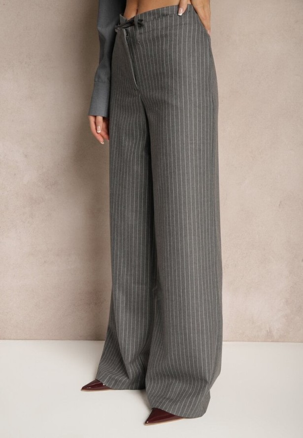 Szare Spodnie z Wiskozą w Garniturowym Stylu z Kieszeniami i Wiązaniem Seviara