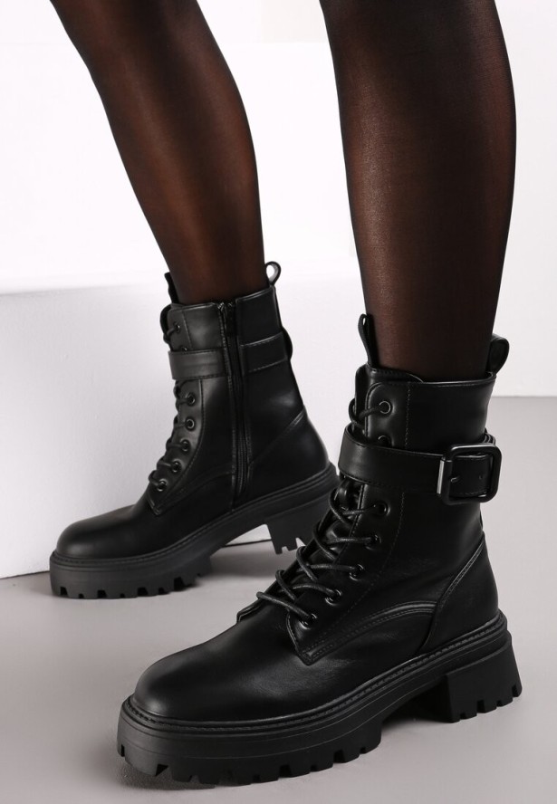 Czarne Botki Workery z Ozdobnym Paskiem z Klamrą Feillis