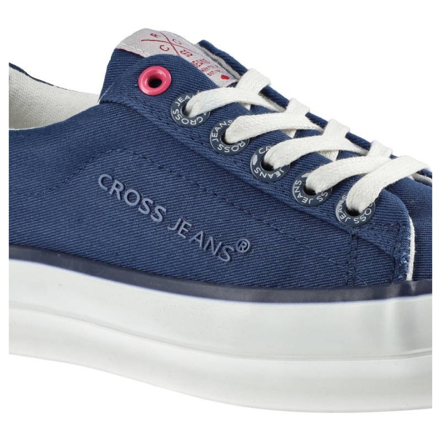 Trampki damskie Cross Jeans, z materiału tekstylnego o drobnym splocie z klasycznym sznurowaniem wzmocnioną strefą pięty oraz podwyższoną płaską pode
