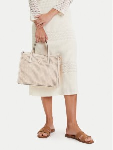Guess Torebka Brigitta HWWZ72 06230 Écru