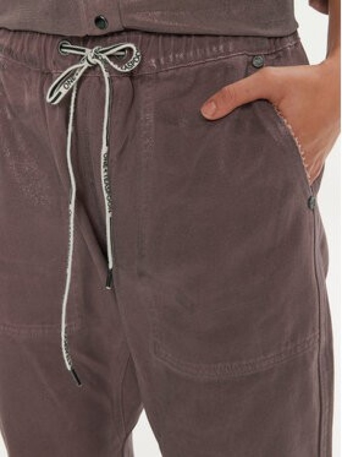 One Teaspoon Jeansy 26554 Brązowy Regular Fit