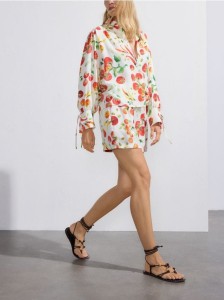 Szorty z lyocellu - wielobarwny