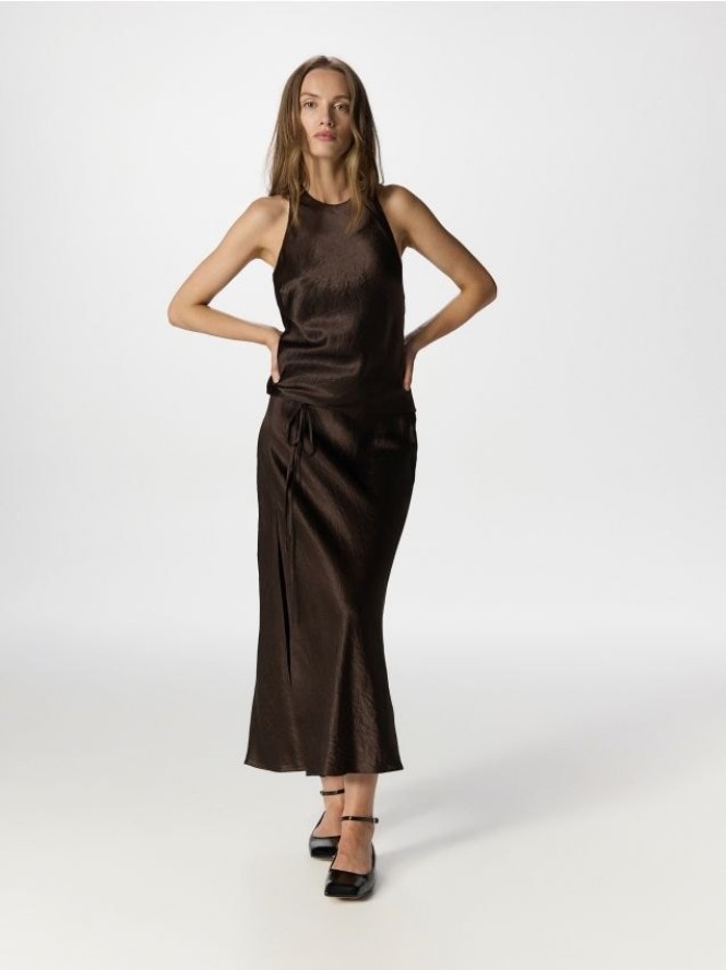 Spódnica maxi z rozcięciem z tkaniny NAIA - brązowy