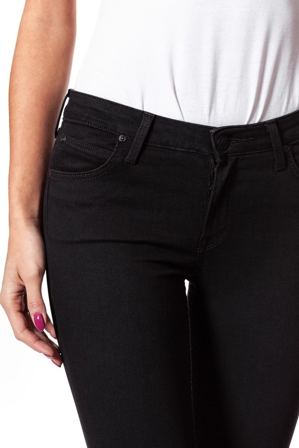 SPODNIE DAMSKIE LEE SCARLETT CROPPED BLACK RINSE L30CAE47 112106320