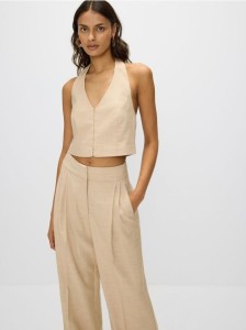 Kamizelka z dekoltem halter - beżowy