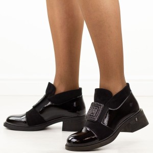 Czarne lakierowane botki damskie Vinceza 58558