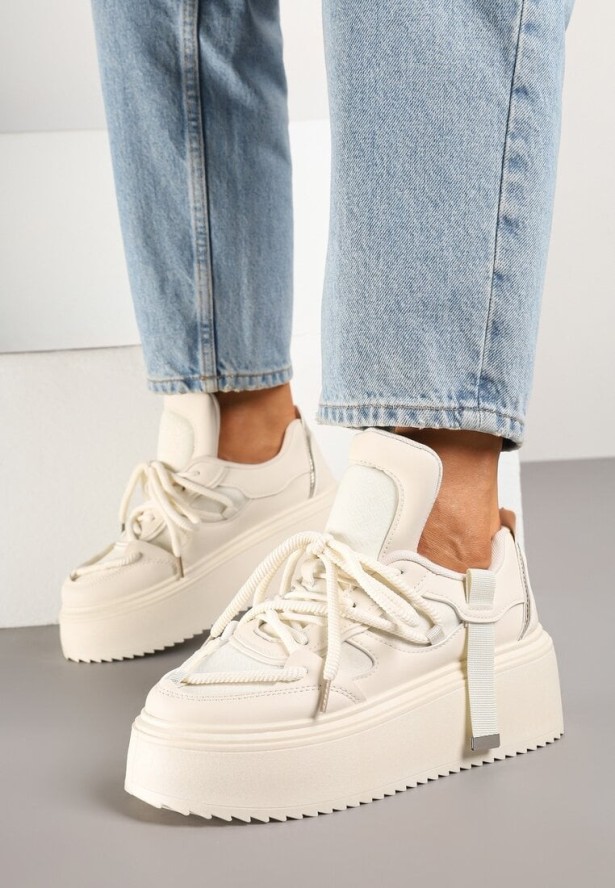 Beżowe Sneakersy na Grubej Podeszwie z Ozdobnym Sznurowaniem Sovvia