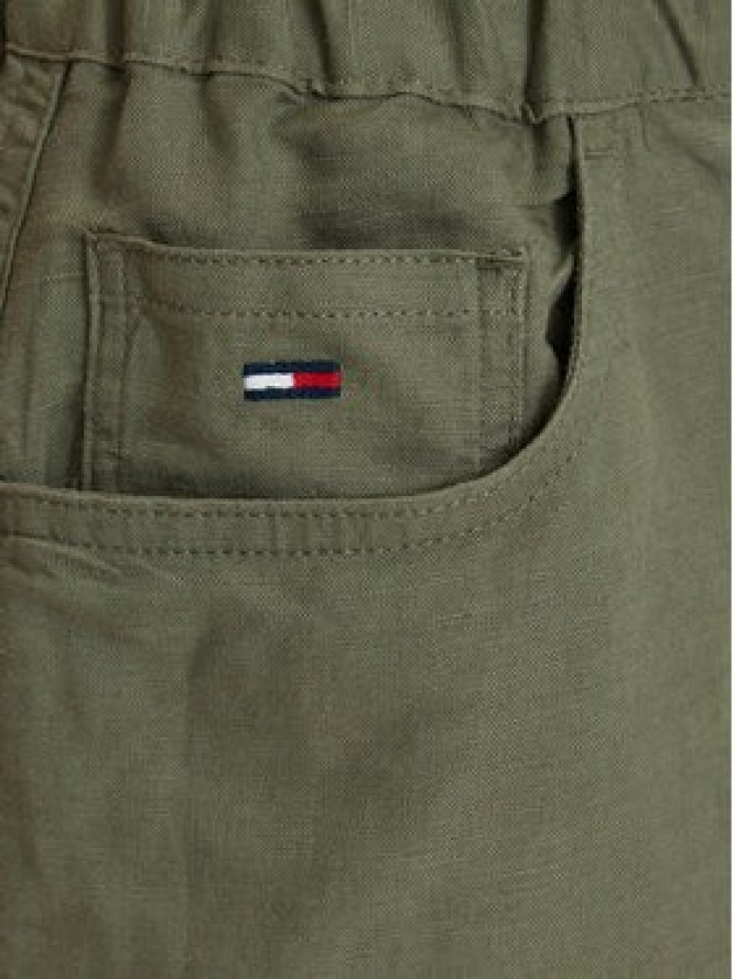 Tommy Jeans Szorty materiałowe DW0DW22227 Zielony ciemny Regular Fit