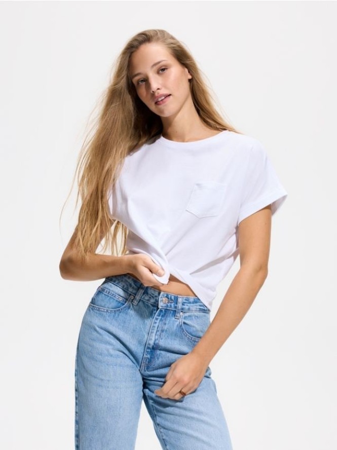 T-shirt z kieszonką - biały
