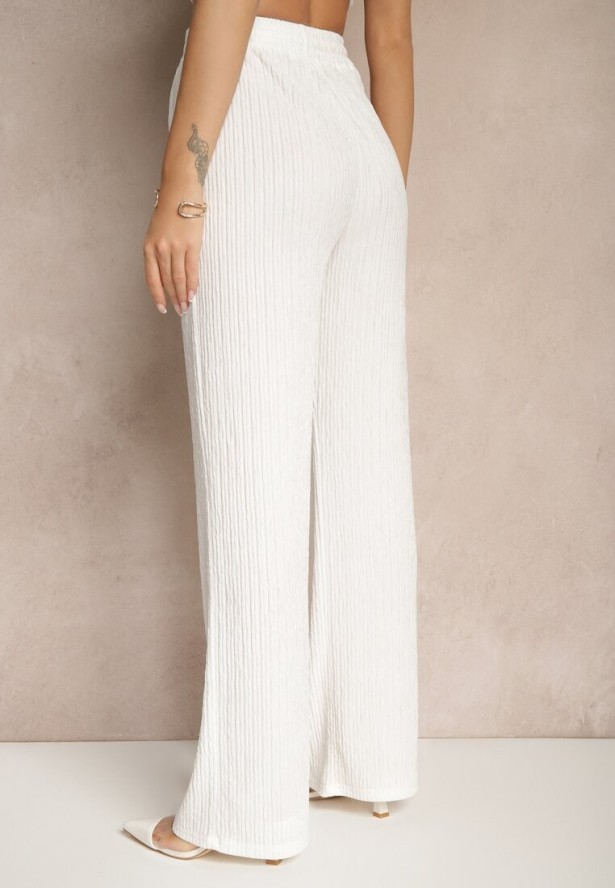 Białe Prążkowane Spodnie High Waist o Szerokim Kroju Belnella