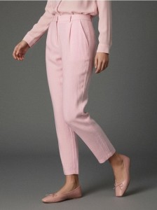 Eleganckie spodnie z zakładkami - różowy