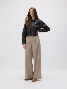 Garniturowe spodnie z wełną - beżowy