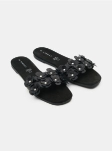 Klapki z aplikacjami 3D - czarny