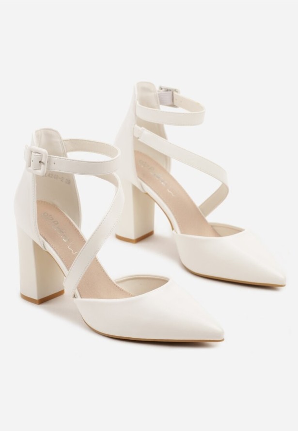 Białe Czółenka na Obcasie ze Skórzaną Wkładką i Ozdobnymi Paskami Sopolene