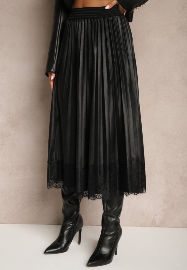 Czarna Rozkloszowana Spódnica Plisowana z Wiskozą z Imitacji Skóry Ozdobiona Koronką Etanielith