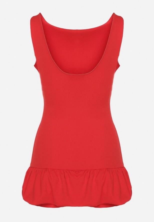 Czerwony Taliowany Kombinezon Ozdobiony Falbanką Semiriela