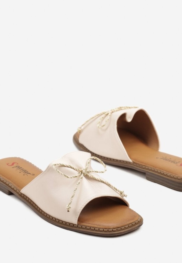 Beżowe Minimalistyczne Klapki z Ozdobną Kokardą Naniffia