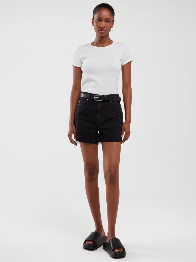 Szorty damskie jeansowe z kolekcji Authentic czarne Authentic Girl 937