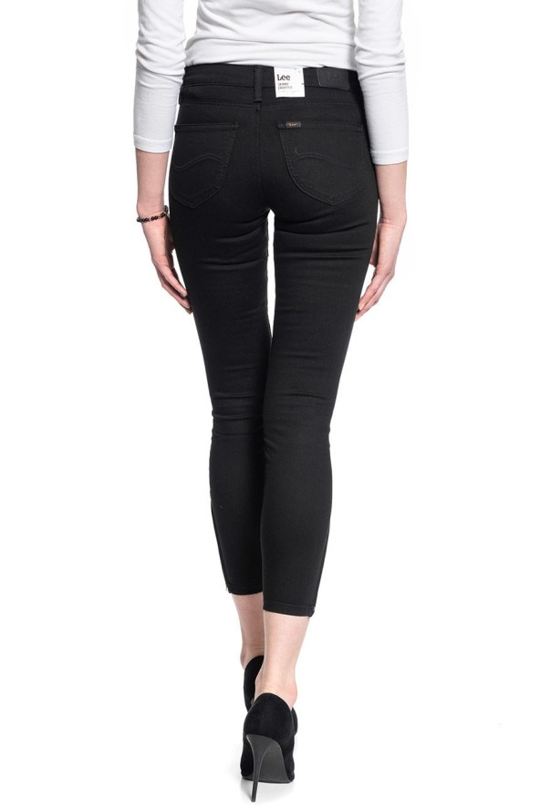 SPODNIE DAMSKIE LEE SCARLETT CROPPED BLACK RINSE L30CFS47 112106337
