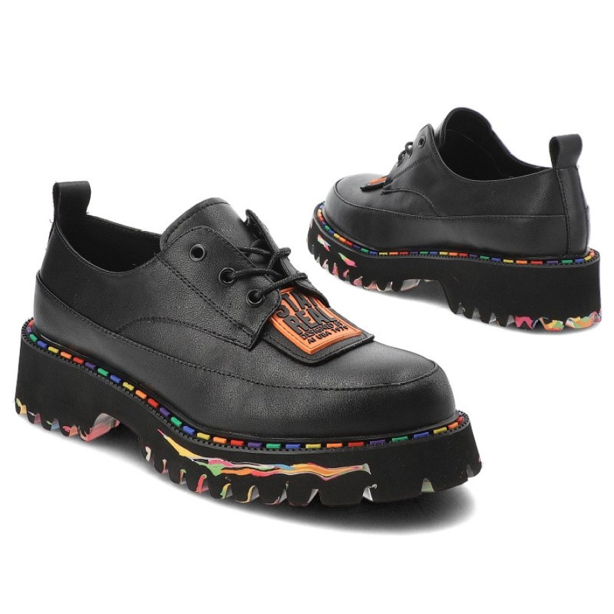 Czarne Półbuty Artiker Stylowe Obuwie Damskie