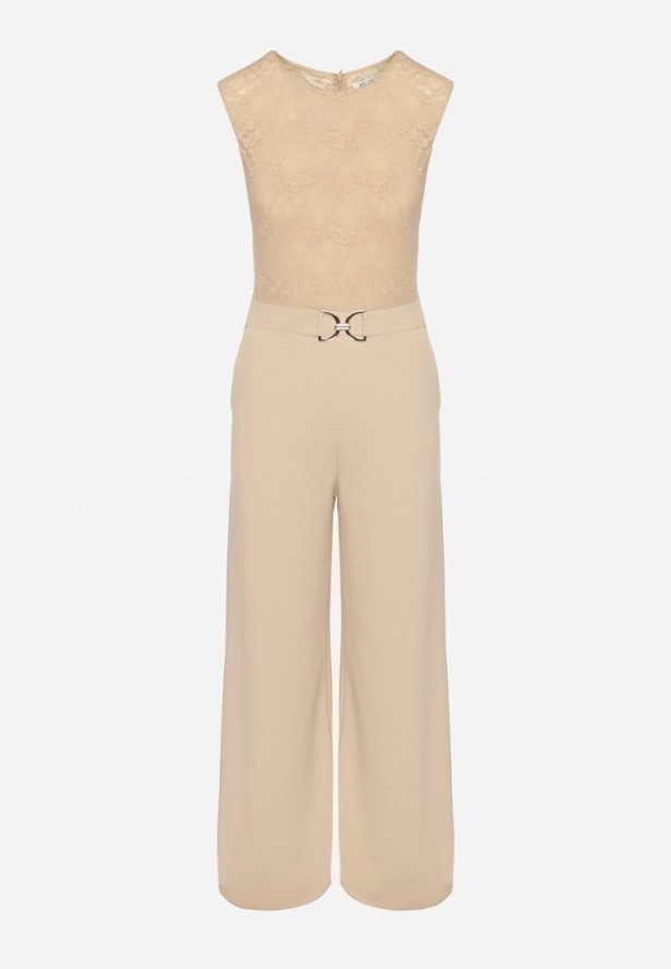 Jasnobeżowy Kombinezon bez Rękawów z Metaliczną Ozdobą i Prostymi Nogawkami Karivalle