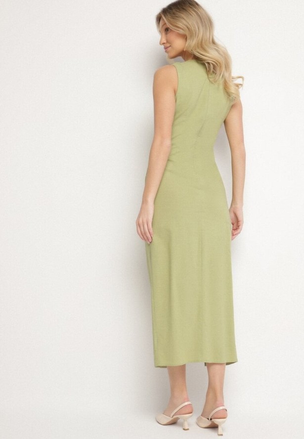 Zielona Sukienka Dopasowana z Bawełną i Wiskozą z Rozcięciem Turilia