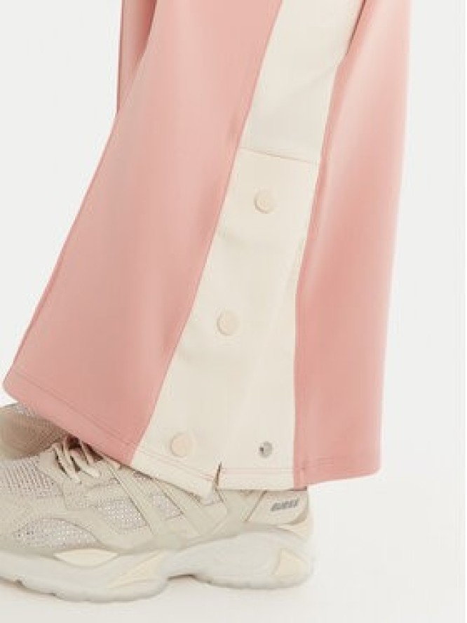 Guess Spodnie dresowe V5RB00 KCO72 Różowy Regular Fit