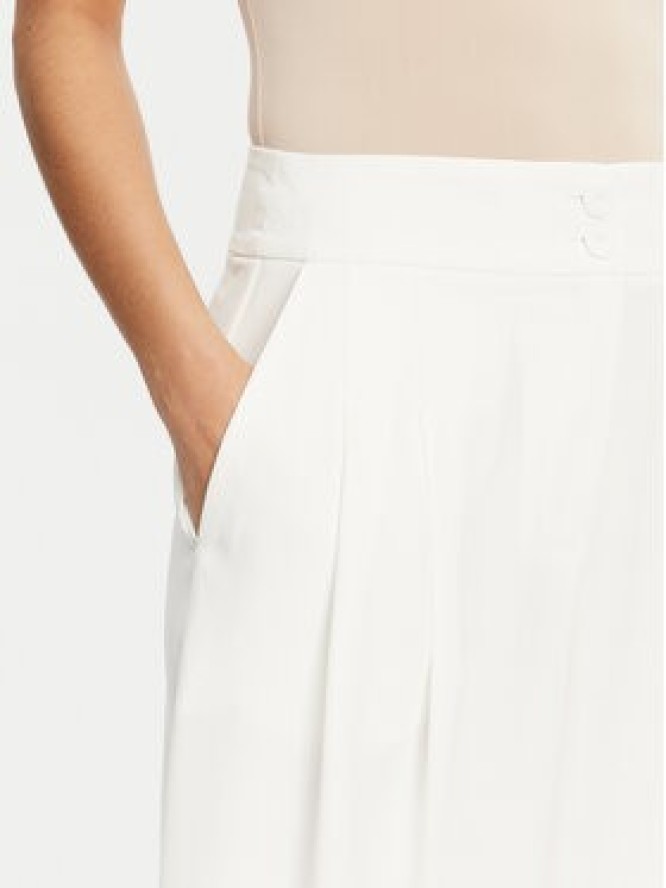 Patrizia Pepe Spodnie palazzo 2P1684 A411 Biały Regular Fit