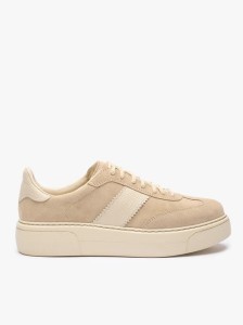 Beżowe sneakersy ze skóry licowej i welurowej