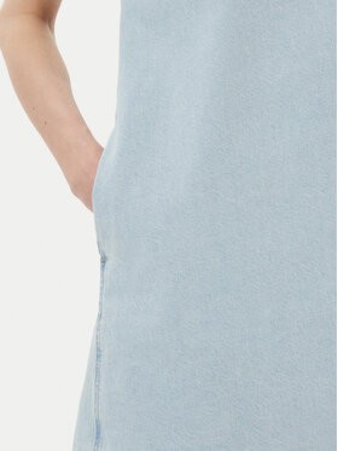 Levi's® Sukienka jeansowa 001WD-0000 Błękitny Regular Fit