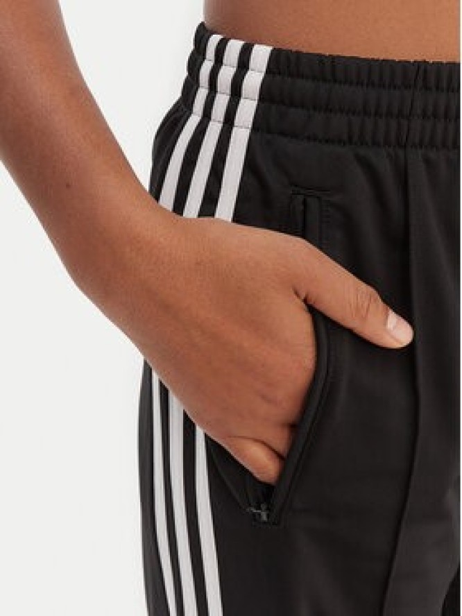 adidas Spodnie dresowe Firebird KD7976 Czarny Loose Fit