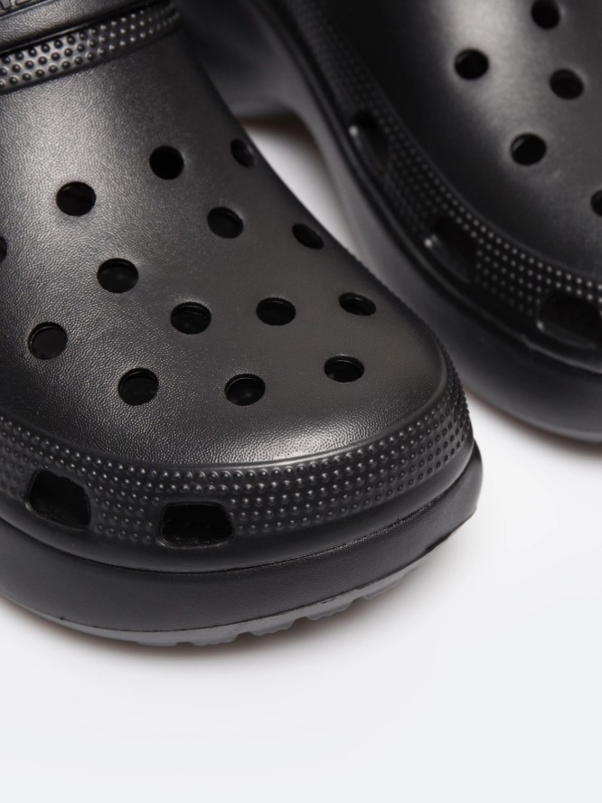 Klapki damskie czarne RR274A118 906