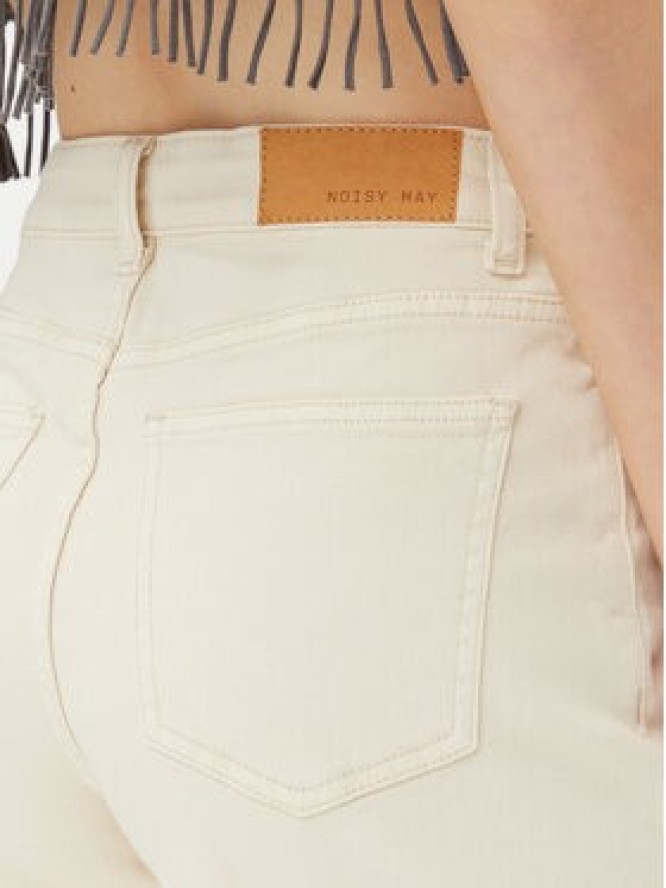 Noisy May Szorty jeansowe Moni 27029546 Beżowy Slim Fit